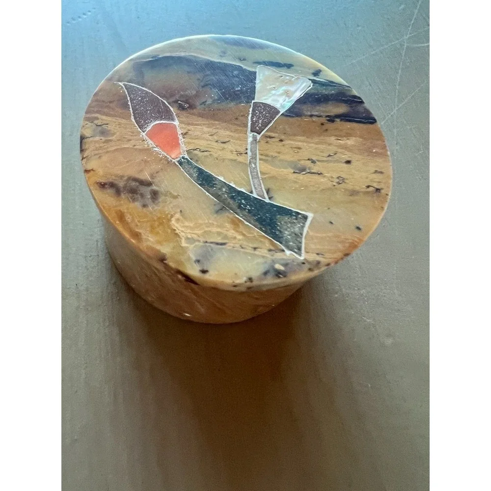 Vintage Stone Ring Trinket Box Inlaid Floral Design‎ Hand Carved Made in India